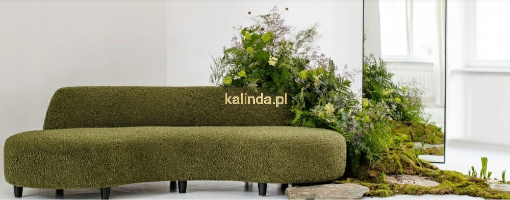 Sofa tapicerowana wyrazistą, tkaniną typu bouclé (bukla) przypominajaca futro baranka w kolorze oliwkowo-zielonym - ROLF 13